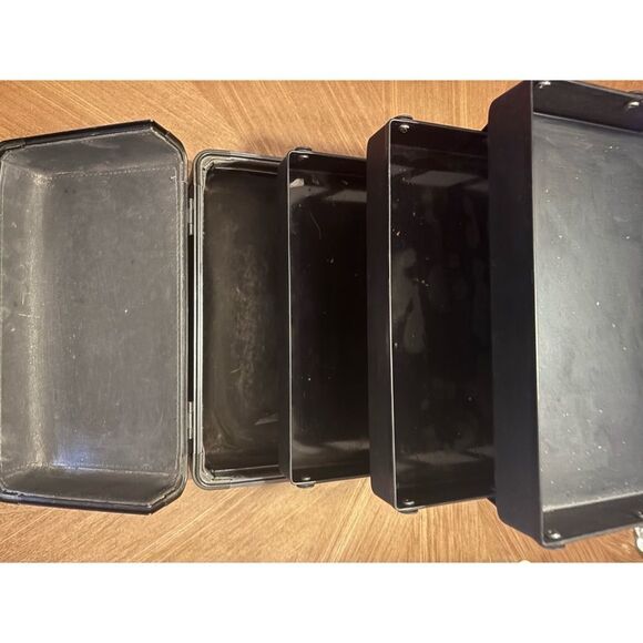 MAC COSMETICS Professional Makeup Travel Case Train Artist 4 Tier Hard Shell - Picture 7 of 12